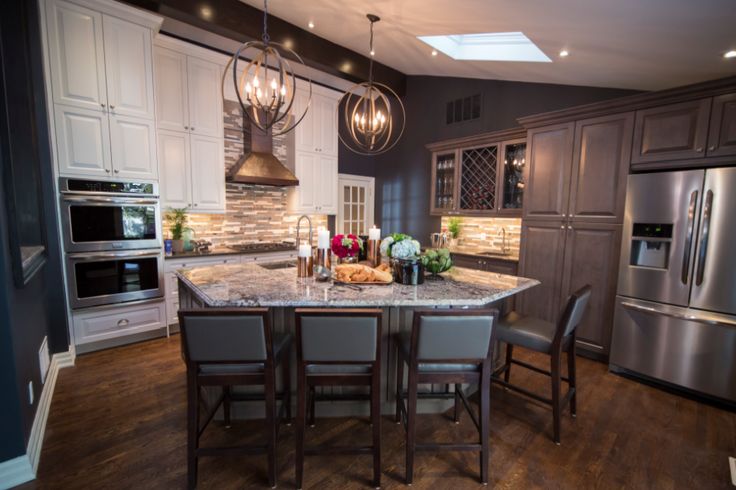 Progress Lighting Equinox pendants  featured on HGTV’s Property Brothers