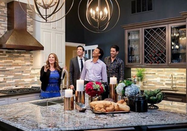 Progress Lighting Equinox pendants  featured on HGTV’s Property Brothers 